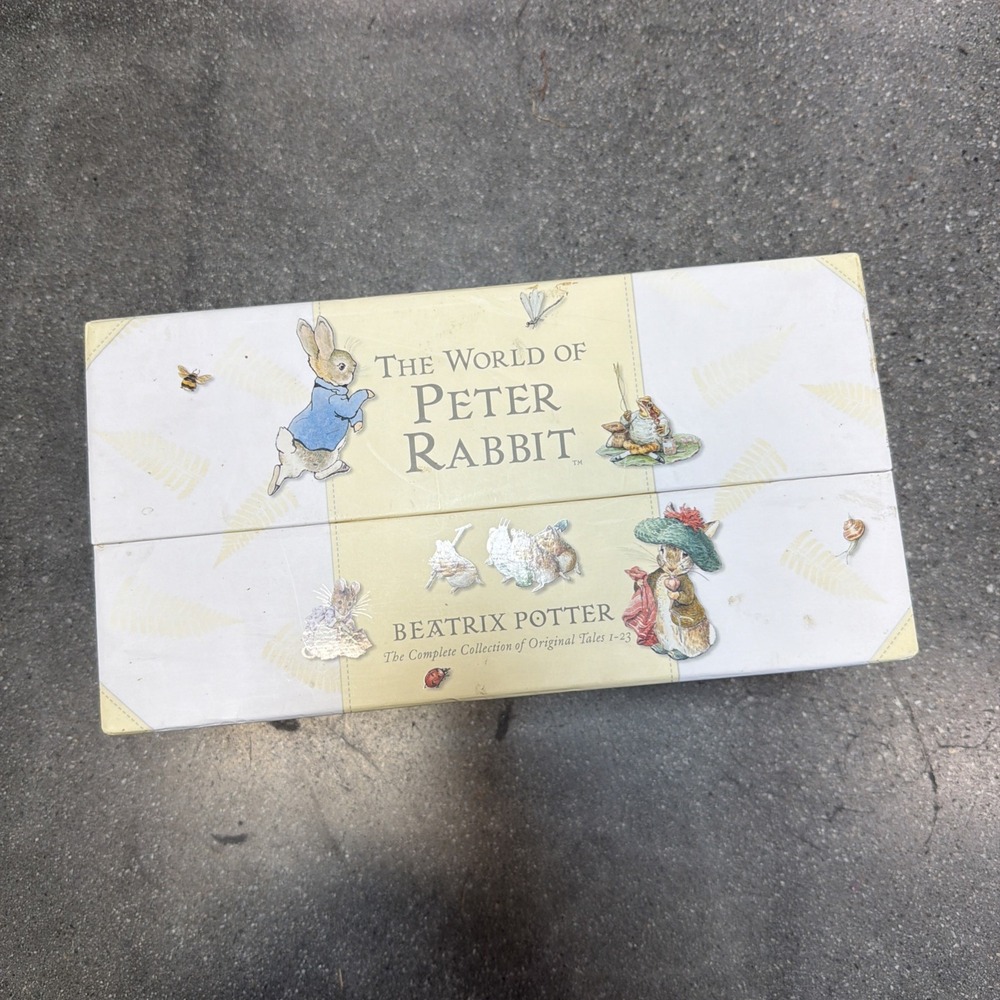 World of Peter Rabbit 23 Book Set Beatrix Potter HB Gift Box